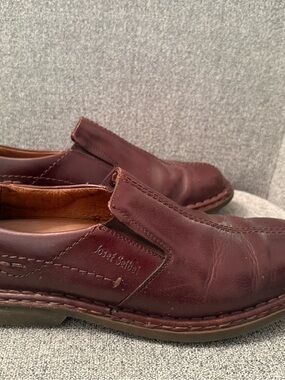 Josef Seibel Men's Slip-On Loafers in Burgundy Brown
